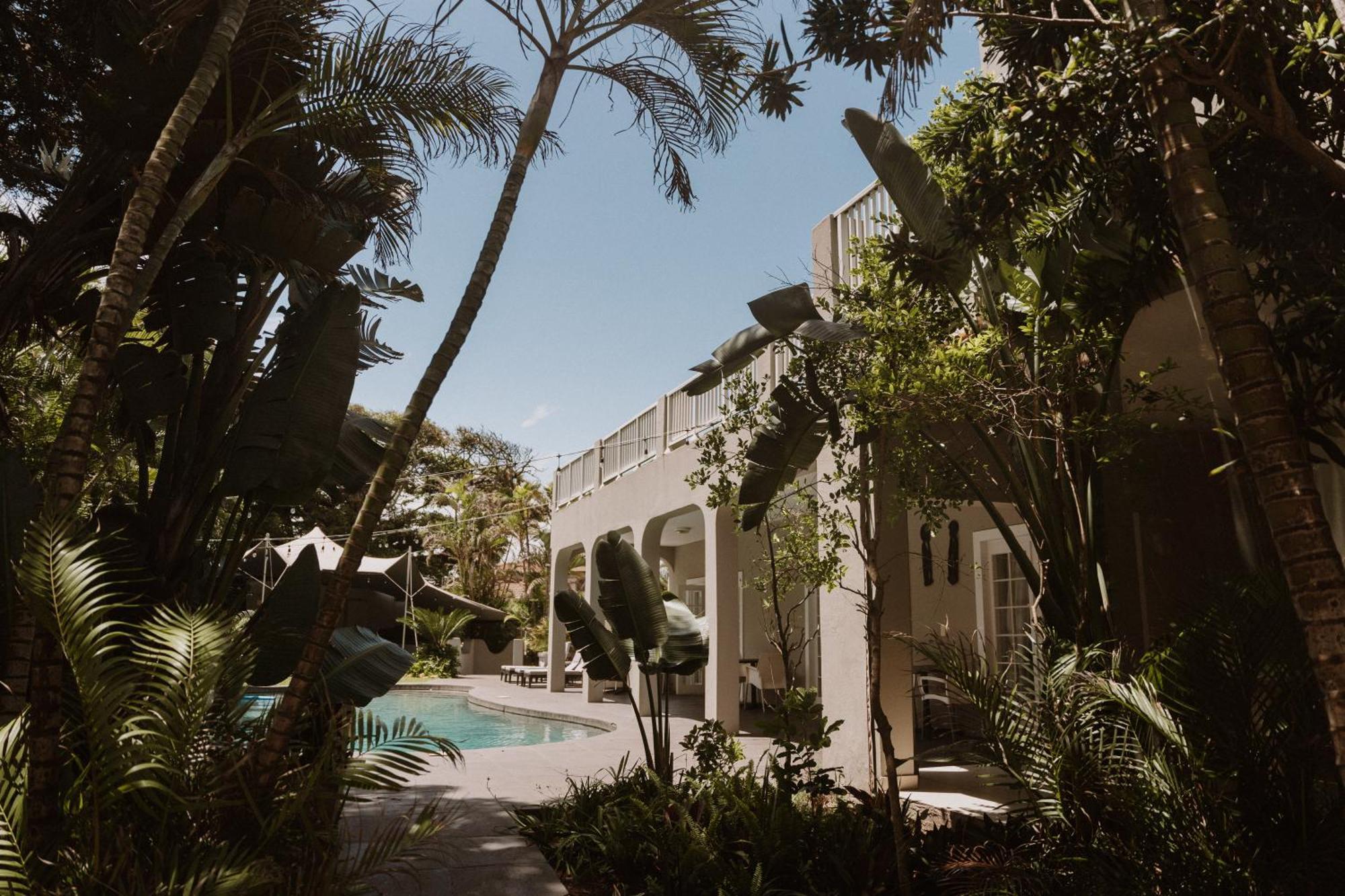 Caza Beach Guesthouse Durban Exterior photo